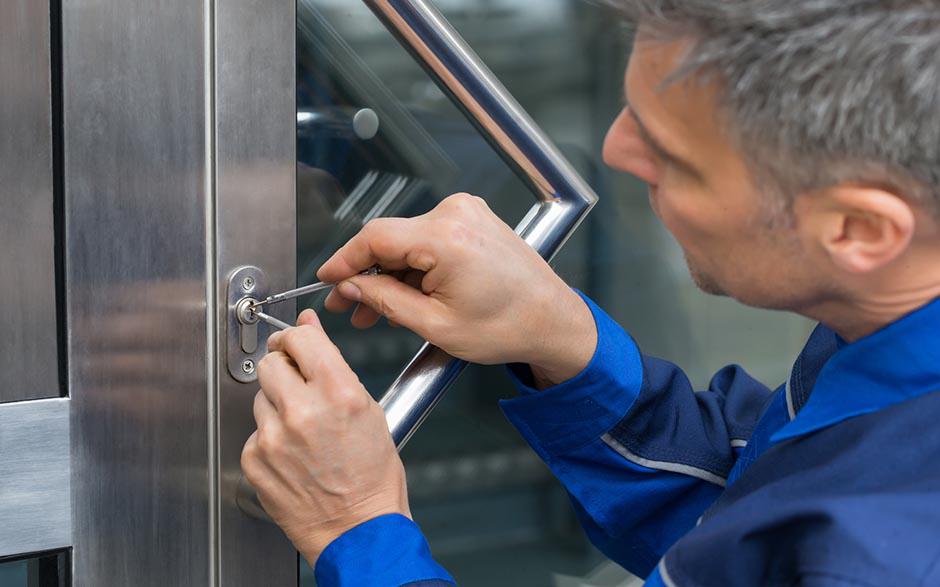comment ouvrir une porte d'entrée bloquée Saint-Ouen